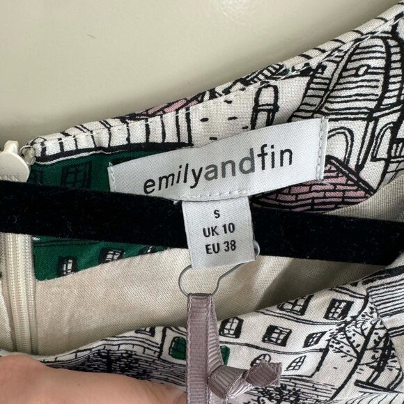 Emily and Fin Historic Paris Print Dress NWT Vintage Style SZ SM - Picture 7 of 9